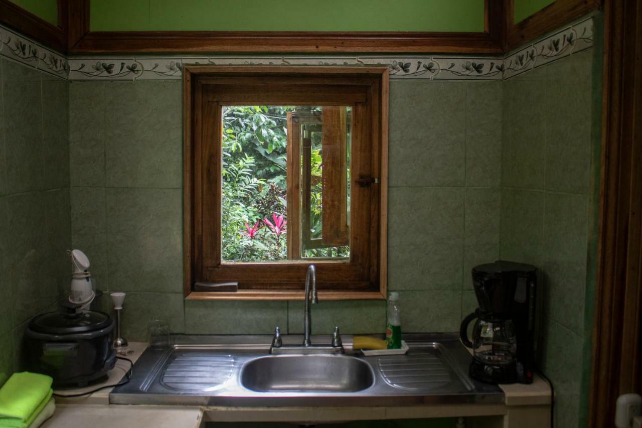 Casa Chilamates Тортугеро Екстериор снимка